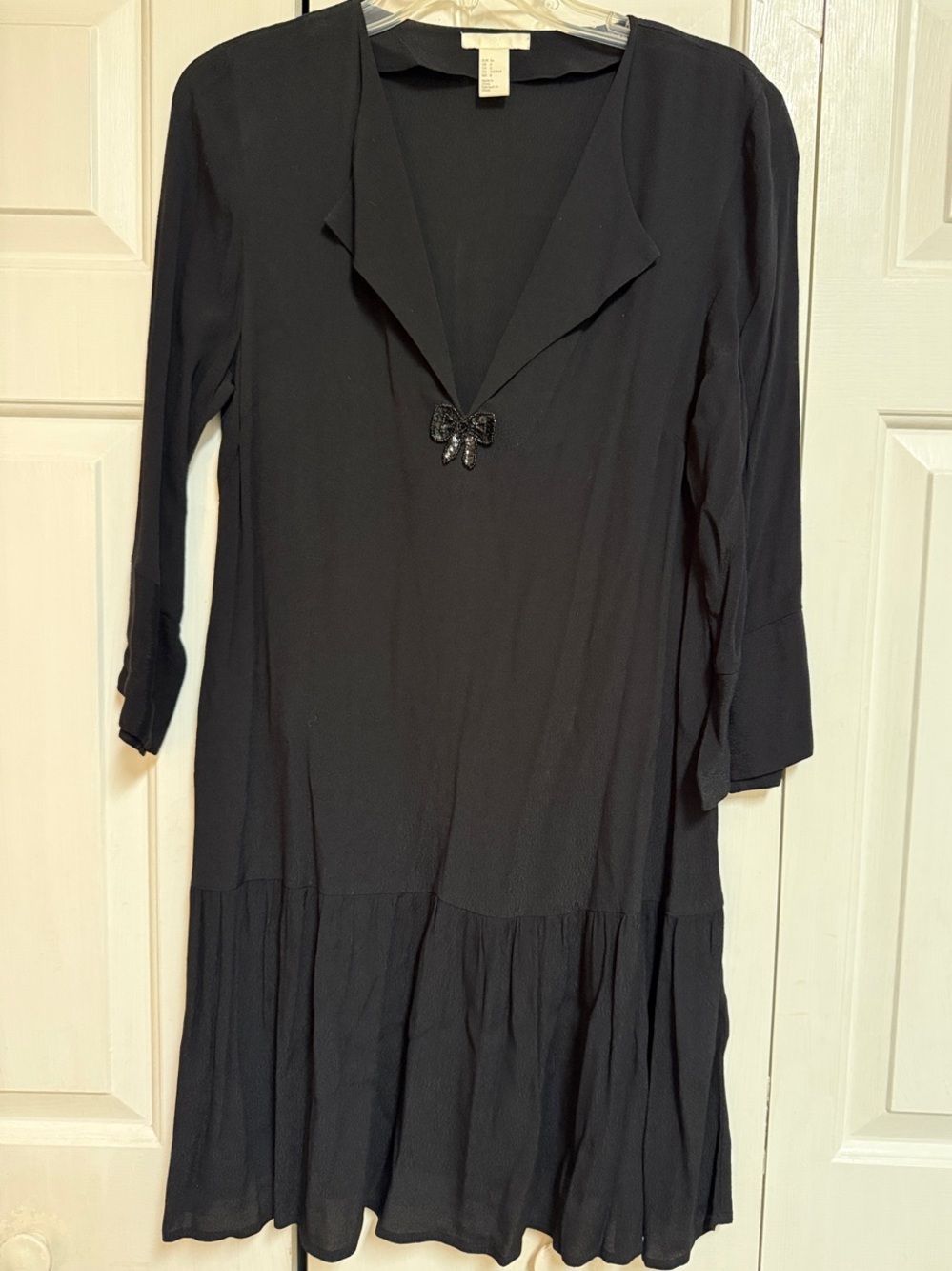 H&M Black Long-Sleeve V-Neck Dress with Decorative Bow